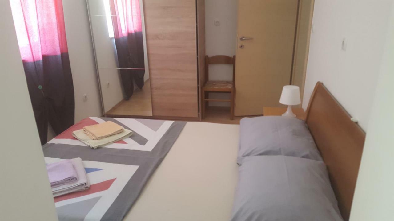 Apartmani Slavica ราบ ภายนอก รูปภาพ